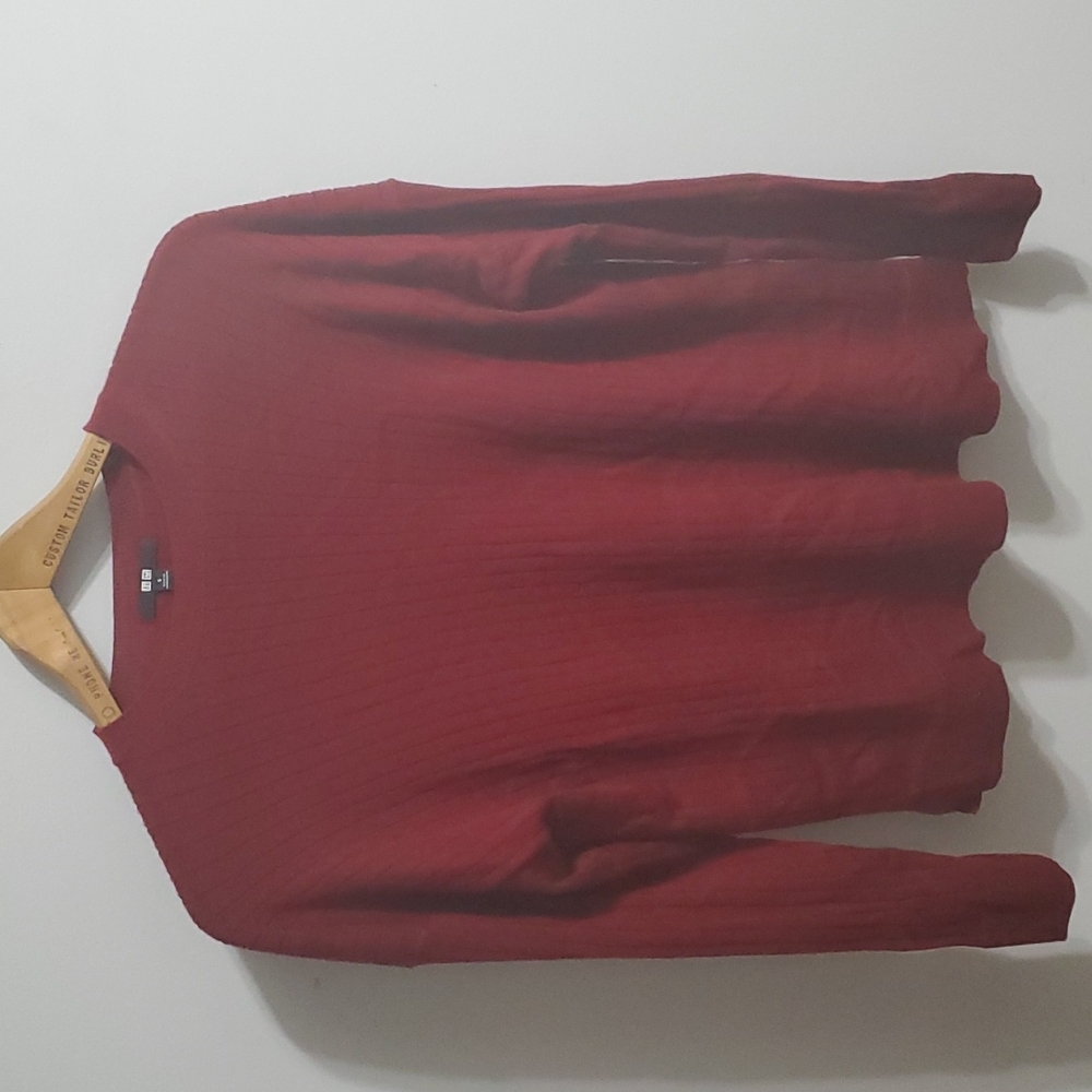 Red Knit Sweater ❣